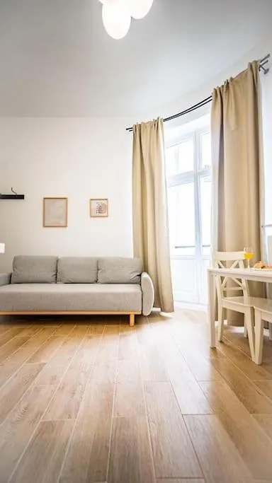 Lovely Apartment In Warsaw