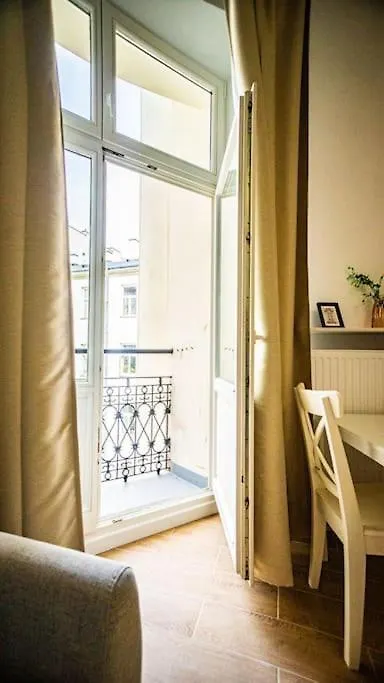 Lovely Apartment In Warsaw