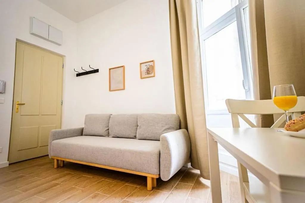 Lovely Apartment In Warsaw