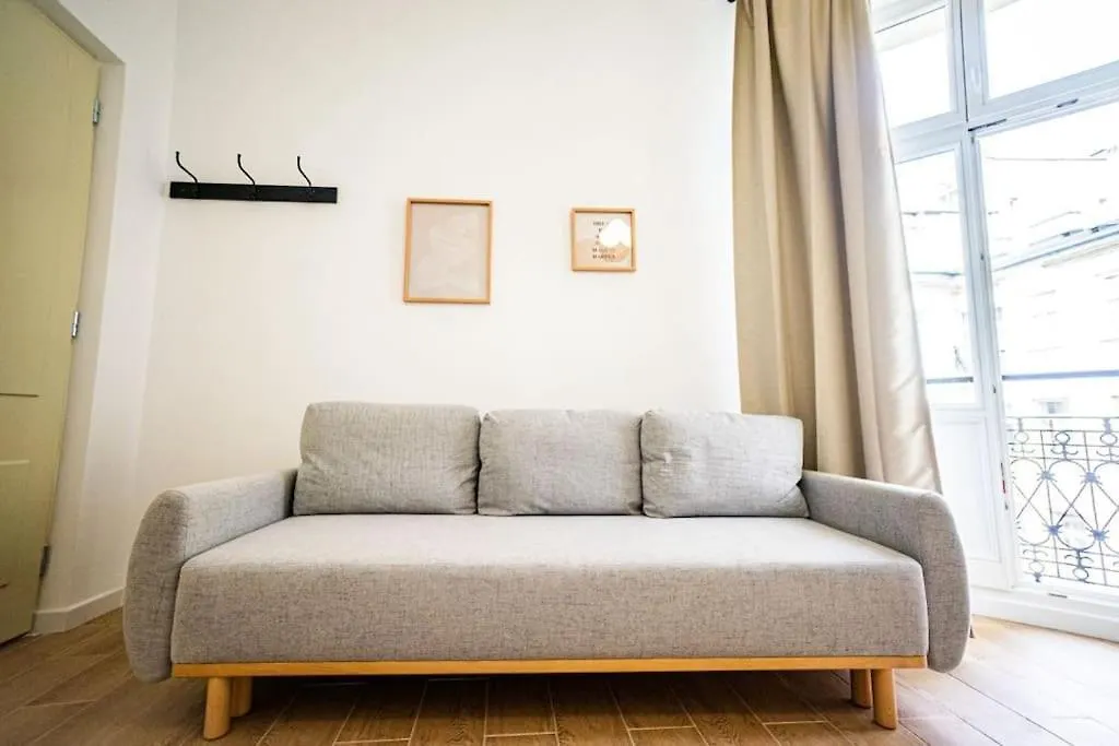 Lovely Apartment In Warsaw