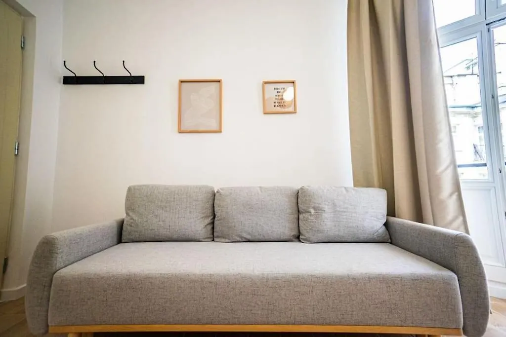 Lovely Apartment In Warsaw Poland